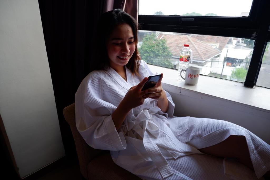 News Hotel Waru Sidoarjo Dış mekan fotoğraf