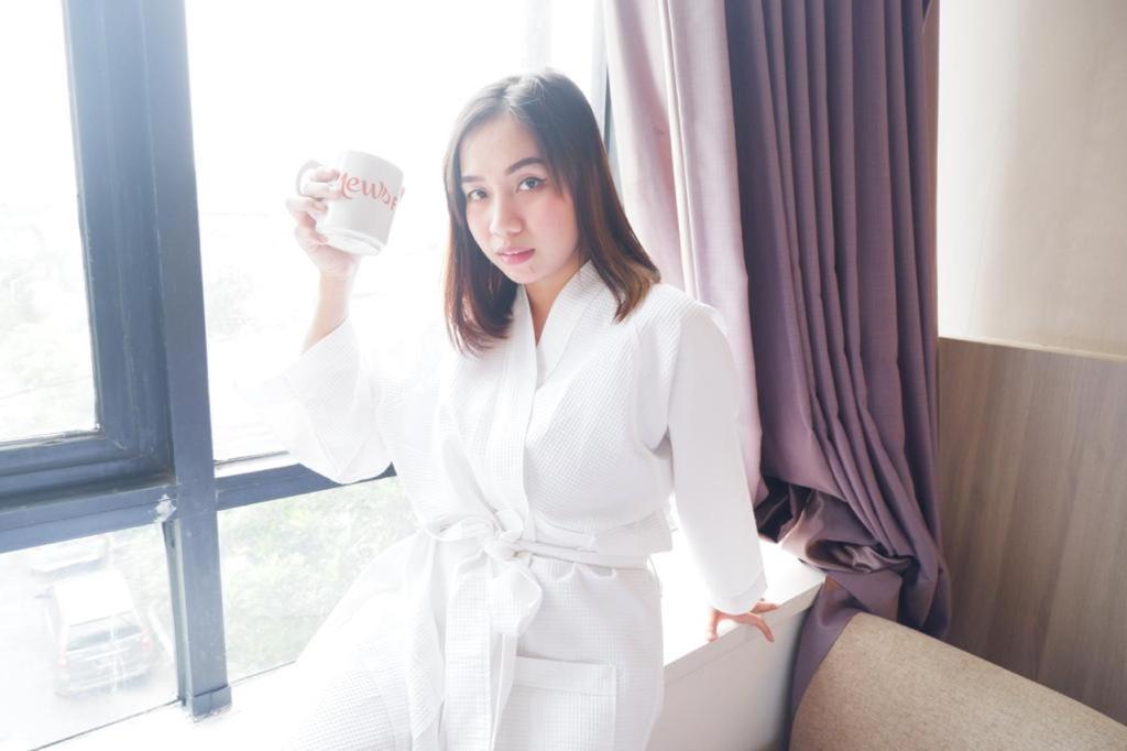 News Hotel Waru Sidoarjo Dış mekan fotoğraf