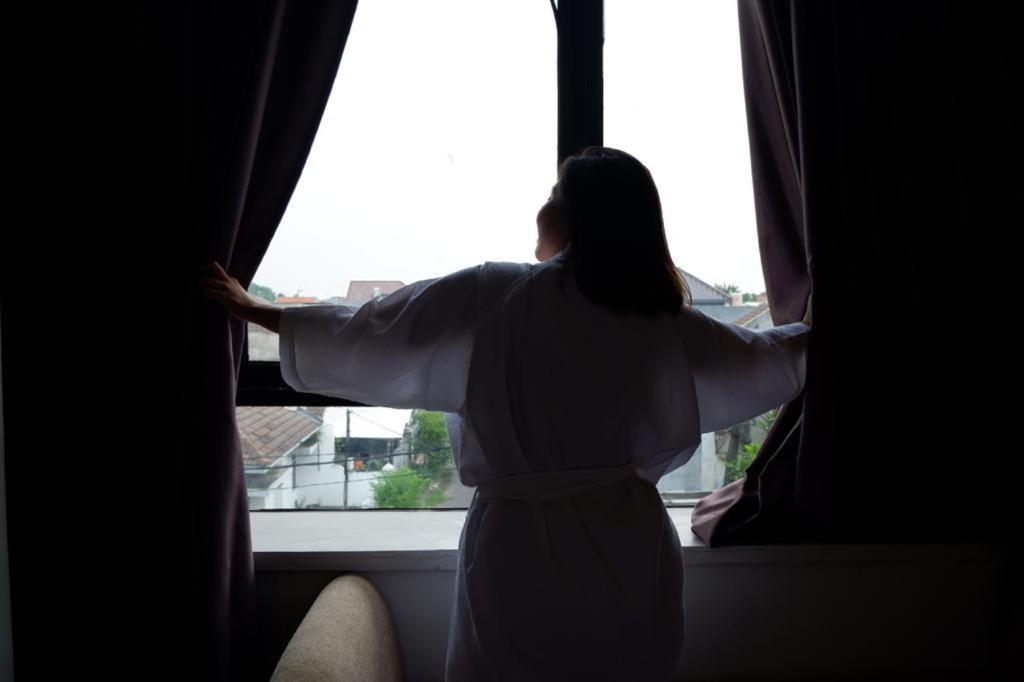 News Hotel Waru Sidoarjo Dış mekan fotoğraf