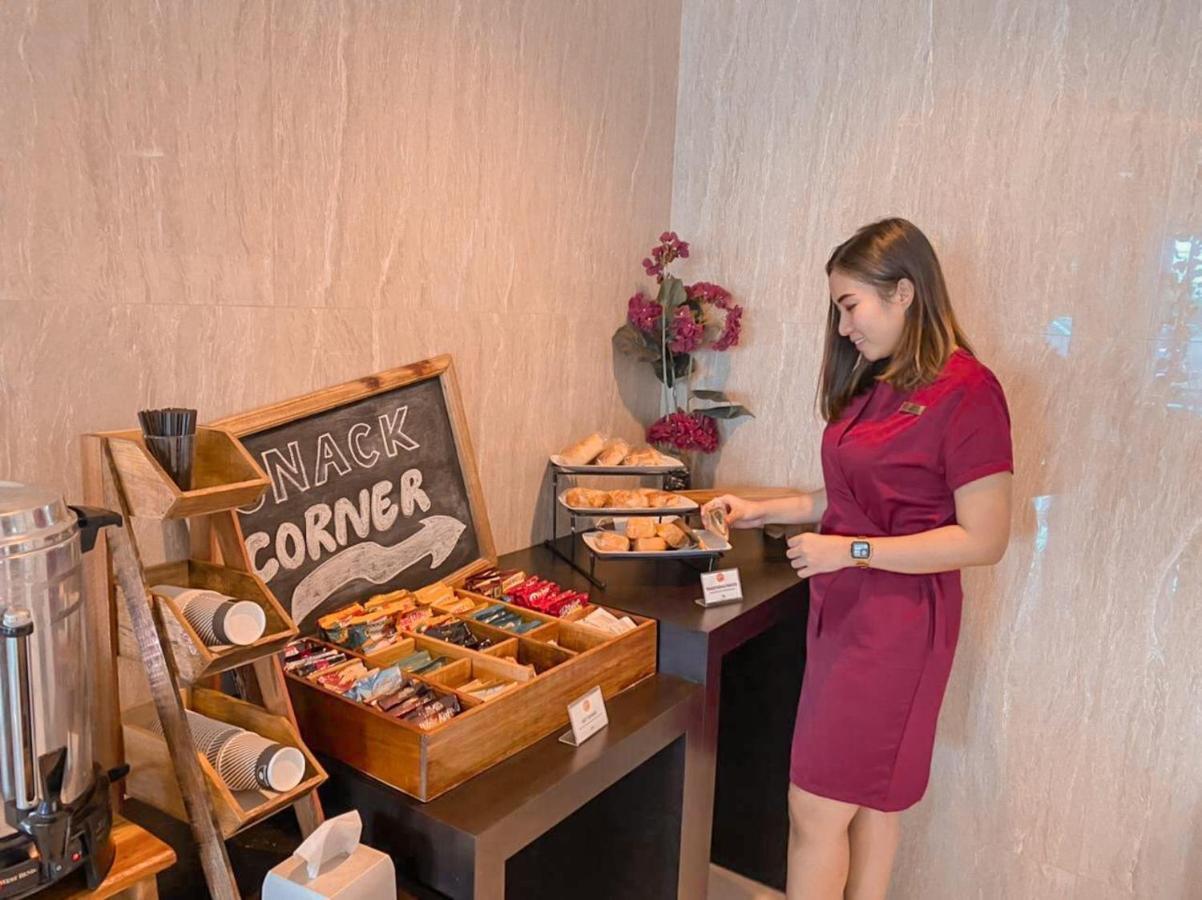 News Hotel Waru Sidoarjo Dış mekan fotoğraf