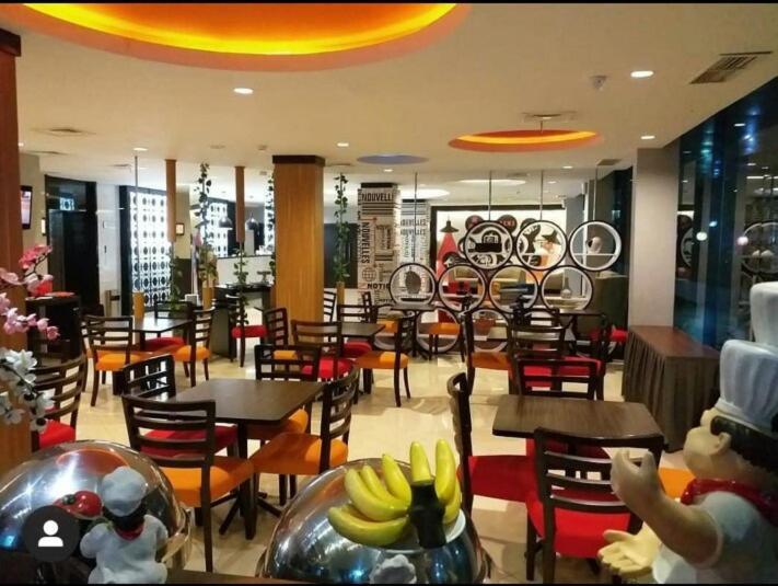 News Hotel Waru Sidoarjo Dış mekan fotoğraf